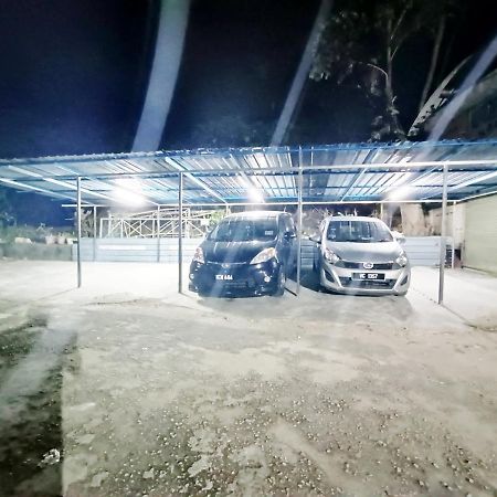 Mn Ferringhi Inn Batu Ferringhi Eksteriør bilde